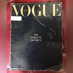 VERY Rare Paris Vogue No. 542